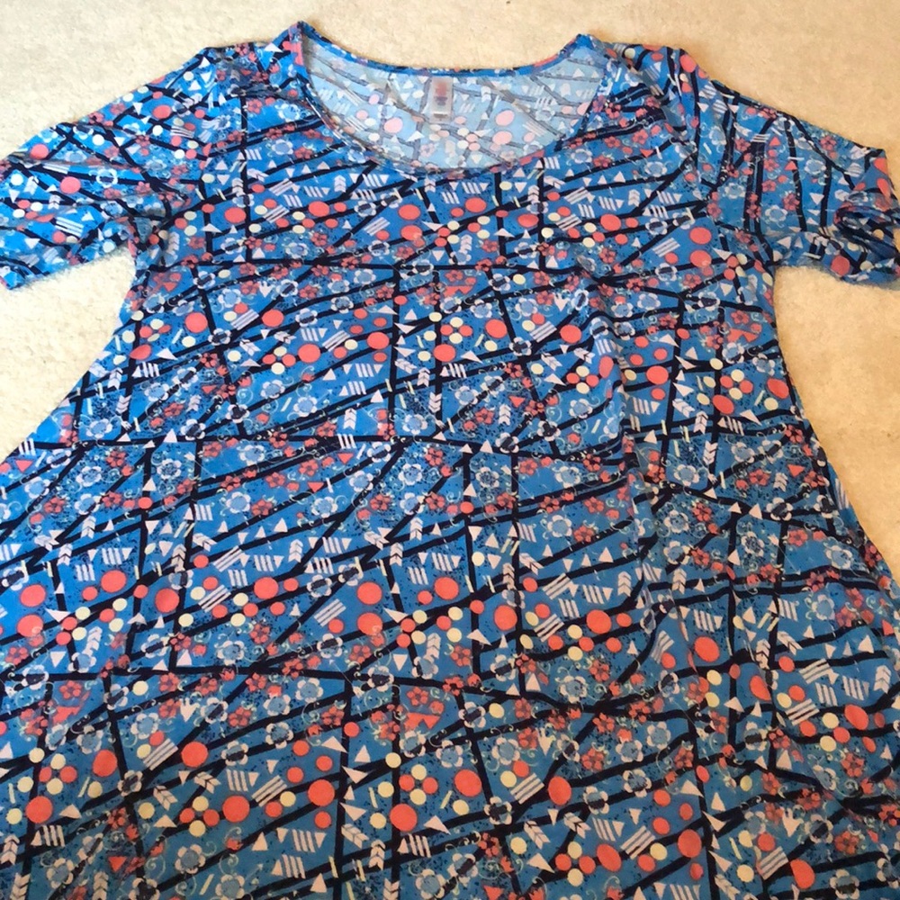 Lularoe classic T